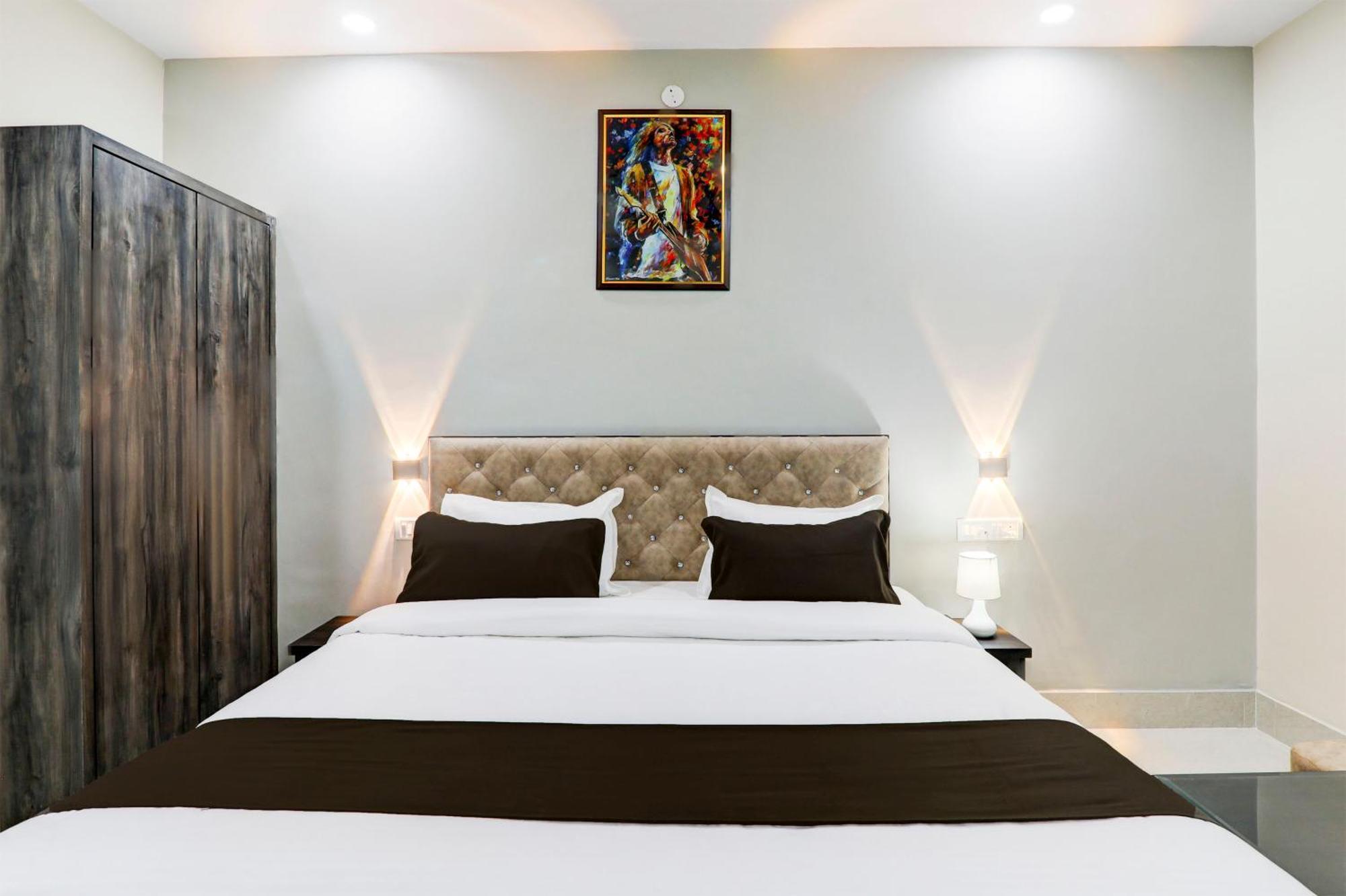 Отель Super Townhouse Gls International Лакхнау Экстерьер фото
